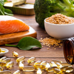 Fiskeolie er et kosttilskud, der er blevet populært i de seneste år på grund af dens sundhedsfordele. Det er kendt for at være rig på omega-3-fedtsyrer, som har vist sig at have en række sundhedsmæssige fordele. Fiskeolie kan hjælpe med at styrke hjertet, forbedre hjernens funktion, reducere inflammation i kroppen og mere. I denne artikel vil vi undersøge fiskeoliens fordele og hvordan du kan inkludere det i din kost.